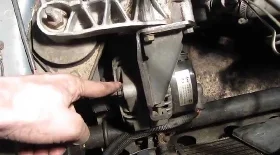 Натянуть ремень генератора ВАЗ 2114