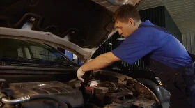 Замена воздушного фильтра на Nissan Teana J31