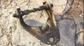 Замена сайлентблоков верхнего рычага Москвич ИЖ 412