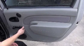Снятие обшивки, разборка двери Renault Logan