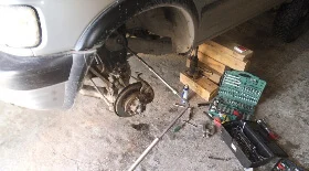 Снятие верхнего рычага Opel Frontera