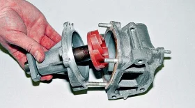 Замена помпы на ВАЗ Классика