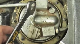 Замена сетки бензонасоса ВАЗ-2110-21102