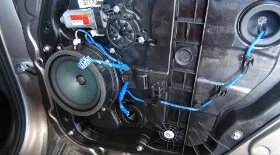 Разборка и снятие двери Hyundai Elantra