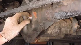 Замена масла в заднем мосту Ssang Yong Kyron