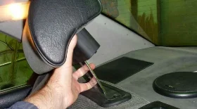 Снятие заднего сиденья BMW E34