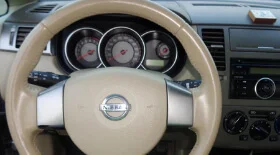 Снятие и разборка руля Nissan Tiida