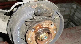 Замена заднего тормозного цилиндра Lada Priora