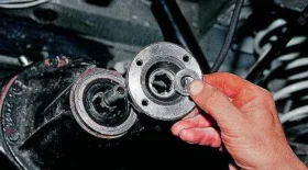 Замена сальника заднего моста ВАЗ 2104