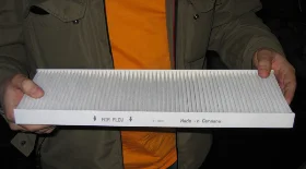 Замена салонного фильтра на Opel Vectra B