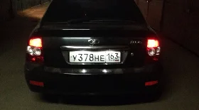 Замена плафона освещения заднего номера Лада Приора
