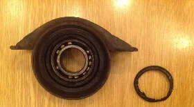 Замена опорного подшипника на Mercedes C200 (W-202)