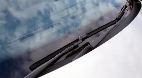 Снятие дворников на Audi A6 C6