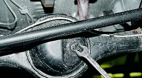 Замена масла в коробке ВАЗ 2107