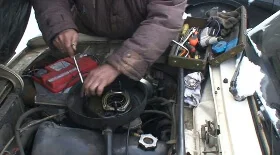 Не заводится ВАЗ при переходе с газа на бензин