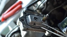 Замена прокладок ТНВД Audi A6 1.9 tdi