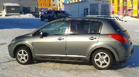 Установка проставок на Ниссан Тиида