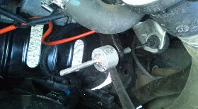 Замена троса сцепления Рено Логан