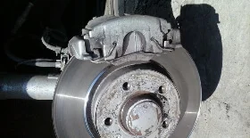 Замена задних тормозных колодок на Opel Omega