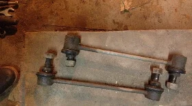 Замена стойки стабилизатора на Opel Omega