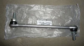 Замена стоек стабилизатора Nissan Tiida