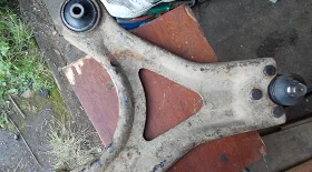 Замена заднего сайлентблока переднего рычага Ford Mondeo