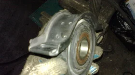 Замена подвесного подшипника Mercedes W201