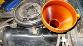 Замена масла двигателя с промывкой на ВАЗ 2101-07