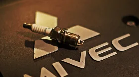 Замена свечей Лансер 10