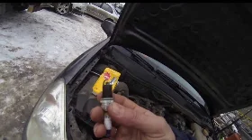 Замена свечей зажигания Опель Корса