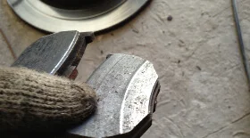 Замена тормозных колодок и дисков на Hyundai Coupe