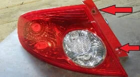 Снятие задней фары Шевроле Лачетти