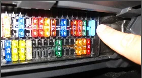 Где стоят предохранители на Поло и как их заменить