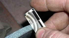 Замена датчика уровня топлива на Таврии