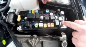 Замена реле ближнего света на Шевроле Каптива