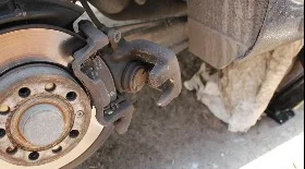 Замена тормозных дисков и колодок Фольксваген Джетта 6