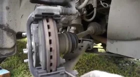 Замена тормозных колодок Опель Мокка