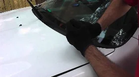 Замена салонного и воздушного фильтра Мазда Трибьют