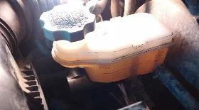 Прокачка тормозов и замена тормозной жидкости Хендай Гетц