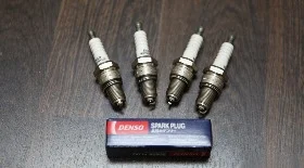 Замена свечей на Тойота Аурис