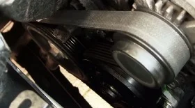 Замена помпы на Тойота Аурис