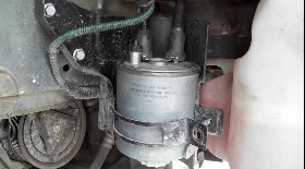 Замена топливного фильтра на Рено Лагуна