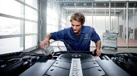 Замена масла Мерседес Бенц