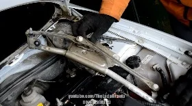 Замена трапеции дворников Лада Гранта