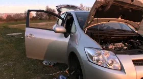 Замена масла Тойота Аурис