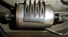 Замена топливного фильтра Лада Гранта