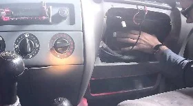 Замена салонного фильтра УАЗ Патриот