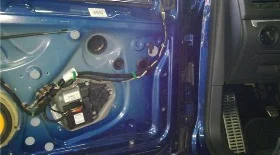 Разборка двери Гольф 5