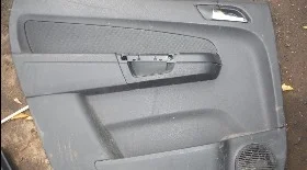 Снятие обшивки задней двери Опель Зафиры