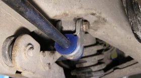 Замена втулок стабилизатора Вольво